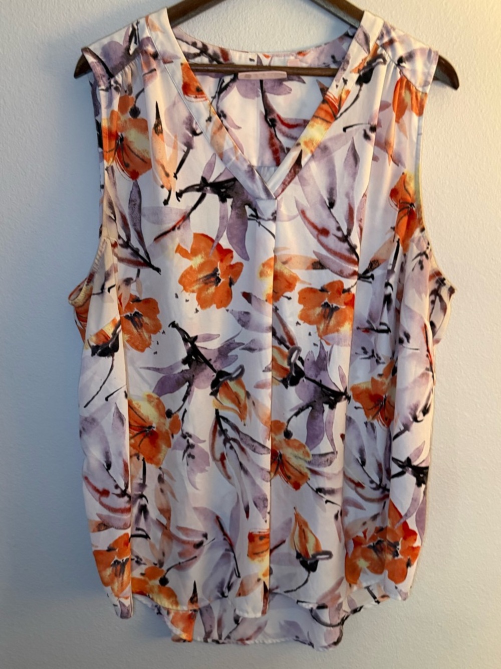 EVRI Floral V-Neck Sleeveless Blouse